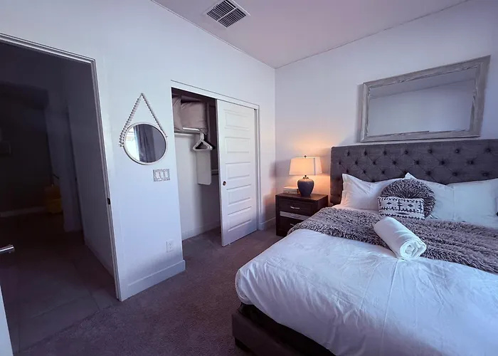 4br, Near By State Farm, La Dodgers, Arena & Luke Air Force Base * Glendale