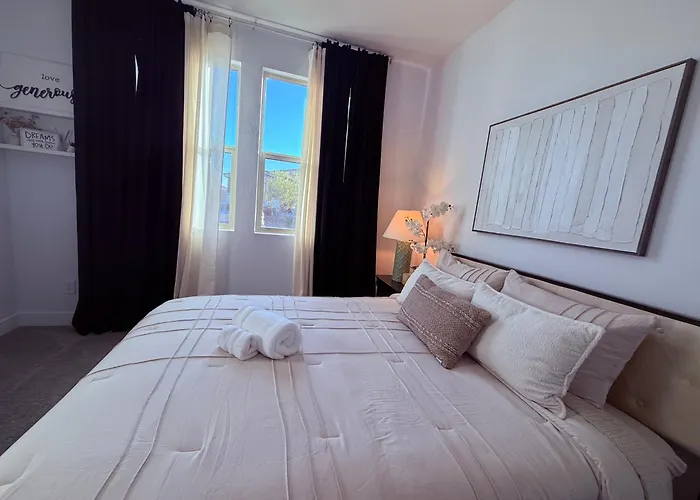4br, Near By State Farm, La Dodgers, Arena & Luke Air Force Base * Glendale