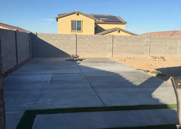4br, Near By State Farm, La Dodgers, Arena & Luke Air Force Base Glendale